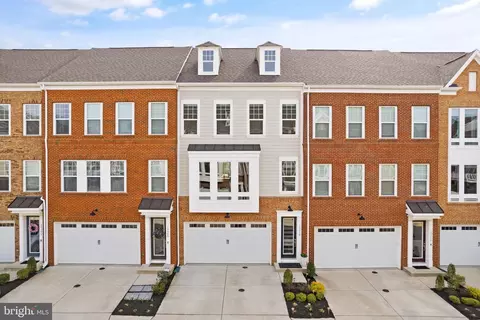 19310 Brookwater Ter, Leesburg, VA 20175