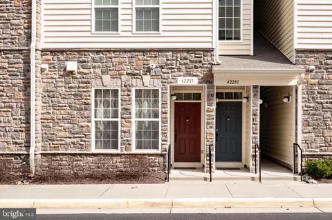 42283 San Juan Ter, Aldie, VA 20105