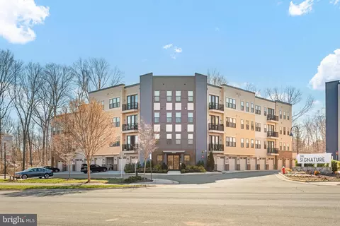 43091 Wynridge Dr #102, Broadlands, VA 20148
