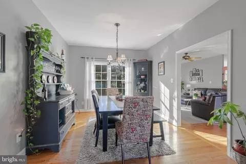 Dining - 43349 Wintersrun Ct, Ashburn, VA 20147 photo 1 of 1