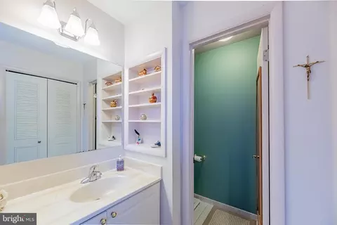 31 Biscayne Pl, Sterling, VA 20164 photo 33