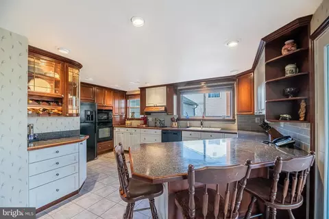 31 Biscayne Pl, Sterling, VA 20164 photo 20