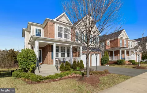 42534 Stratford Landing Dr, Brambleton, VA 20148