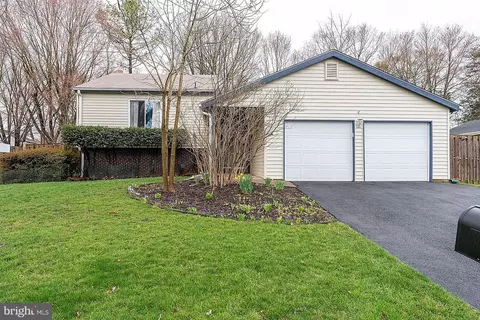 Exterior - 221 E Juniper Ave, Sterling, VA 20164 photo 3 of 12