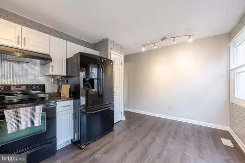 Kitchen - 221 E Juniper Ave, Sterling, VA 20164 photo 3 of 3