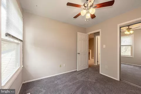 Bedroom - 221 E Juniper Ave, Sterling, VA 20164 photo 4 of 5