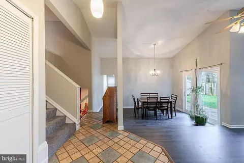 Dining - 221 E Juniper Ave, Sterling, VA 20164 photo 1 of 5