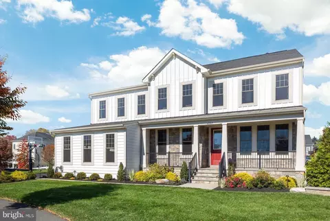 41569 White Yarrow Ct, Ashburn, VA 20148