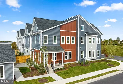 25524 Red Cherry Dr, Aldie, VA 20105