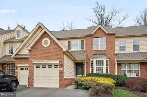 43583 Dunhill Cup Sq, Ashburn, VA 20147