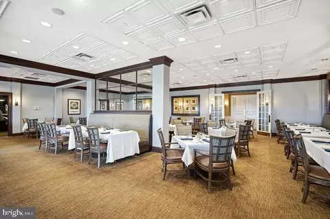 Dining - 43583 Dunhill Cup Sq, Ashburn, VA 20147 photo 4 of 5