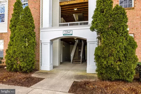 22641 Blue Elder Ter #104, Brambleton, VA 20148