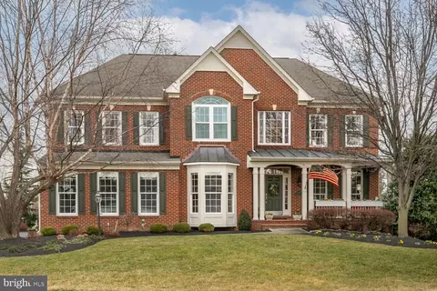 17146 Feeney Ct, Hamilton, VA 20158