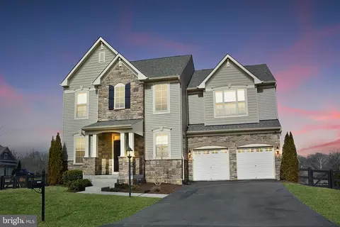 40332 Rubin Ln, Leesburg, VA 20175