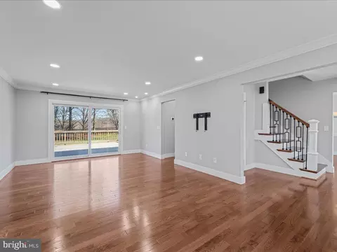 Other - 124 Hamilton Rd, Sterling, VA 20165 photo 3 of 19