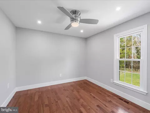 Other - 124 Hamilton Rd, Sterling, VA 20165 photo 9 of 19