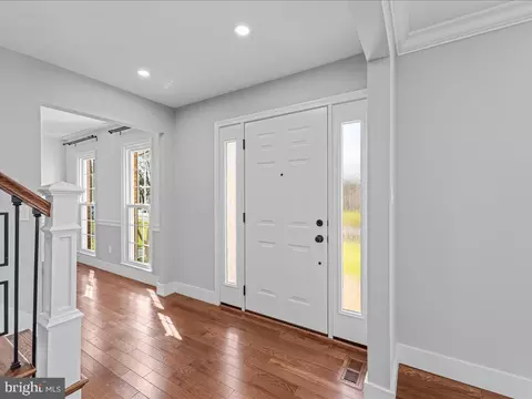 Other - 124 Hamilton Rd, Sterling, VA 20165 photo 1 of 19