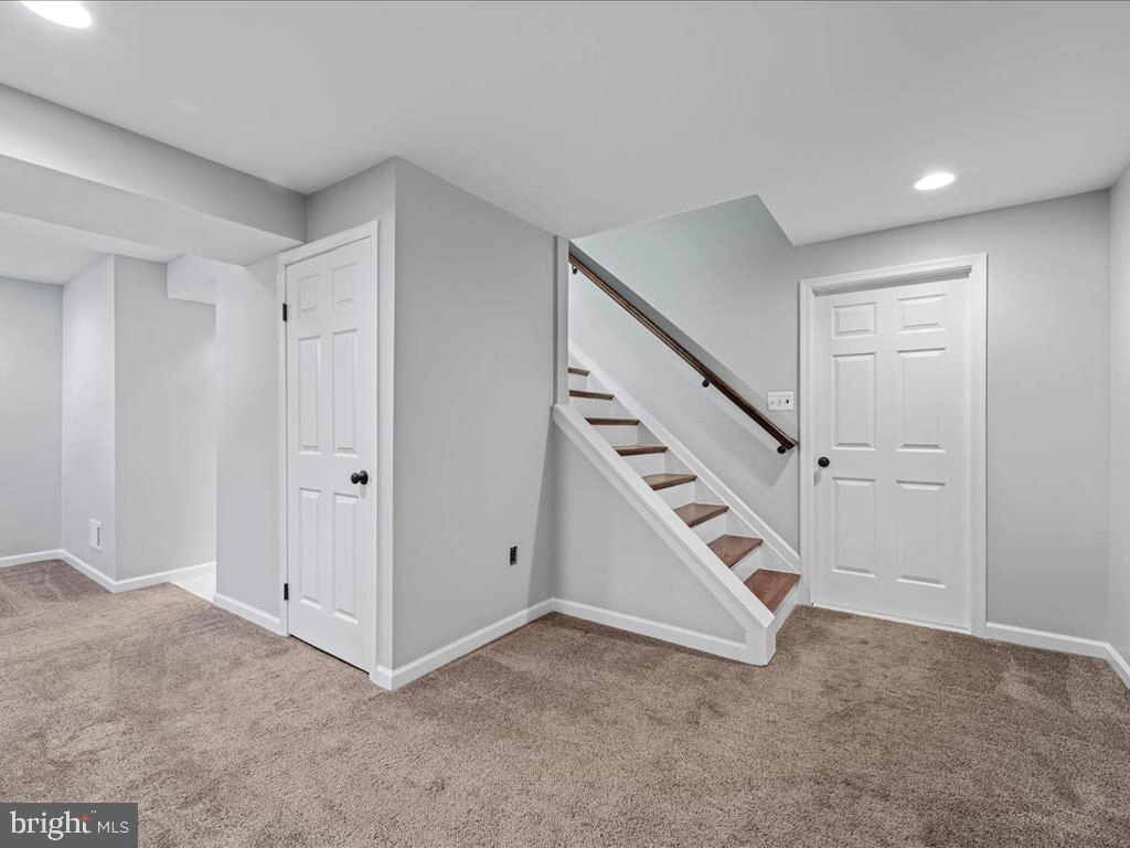 Bedroom - 124 Hamilton Rd, Sterling, VA 20165 photo 3 of 5