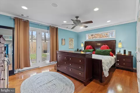 Bedroom - 1609 E Jefferson Ct E, Sterling, VA 20164 photo 1 of 8