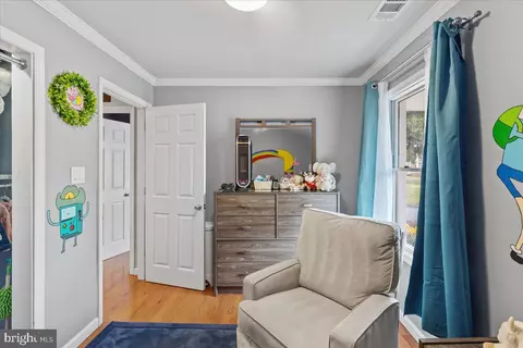 Bedroom - 1609 E Jefferson Ct E, Sterling, VA 20164 photo 8 of 8