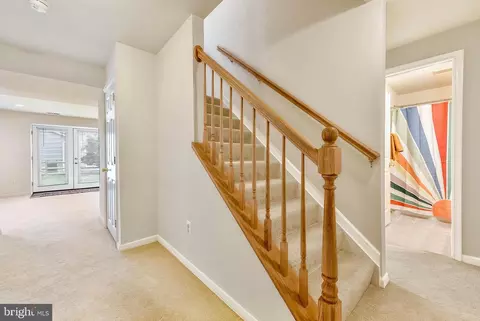 Entry Way - 46494 Cedarhurst Dr, Sterling, VA 20165 photo 5 of 5