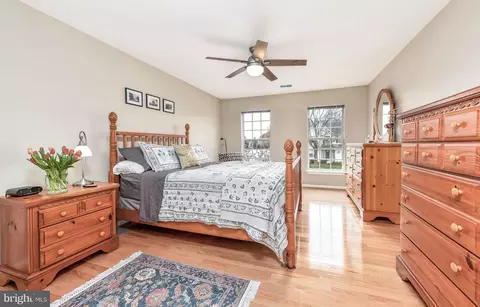 Bedroom - 46494 Cedarhurst Dr, Sterling, VA 20165 photo 1 of 4