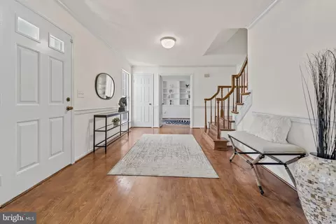 Entry Way - 11 Moss Rd, Sterling, VA 20165 photo 1 of 7
