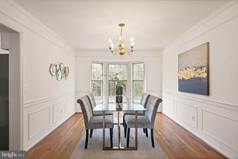 Dining - 11 Moss Rd, Sterling, VA 20165 photo 1 of 2