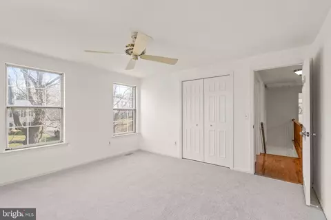 Bedroom - 11 Moss Rd, Sterling, VA 20165 photo 6 of 8