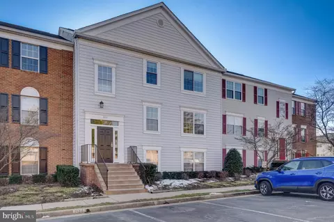 102 Fort Evans Rd SE #D, Leesburg, VA 20175