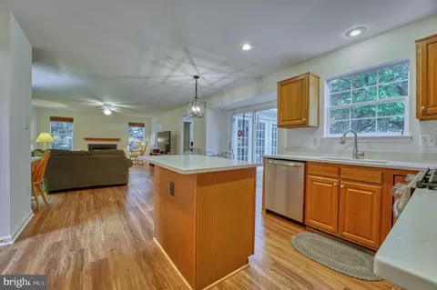21618 Goodwin Ct, Broadlands, VA 20148 photo 13