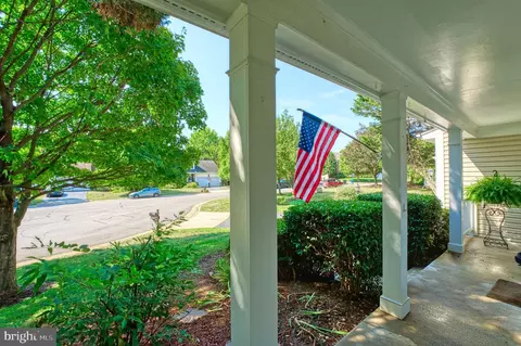 21618 Goodwin Ct, Broadlands, VA 20148 photo 4