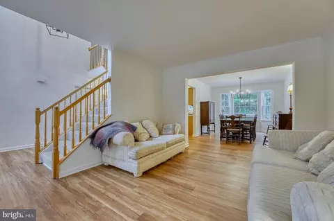 21618 Goodwin Ct, Broadlands, VA 20148 photo 9