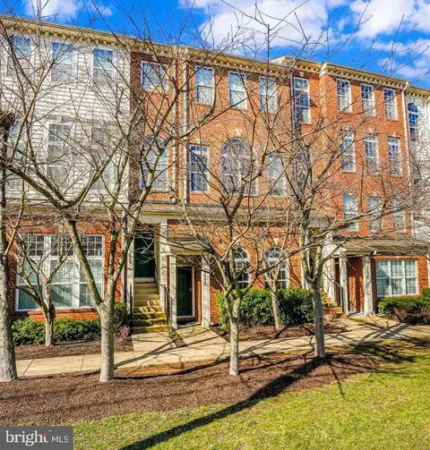 42293 Onyx Ter, Aldie, VA 20105
