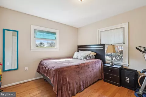 617 E Charlotte St, Sterling, VA 20164 photo 11