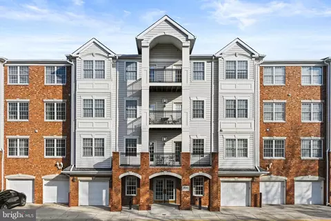 20745 Royal Palace Sq #317, Sterling, VA 20165