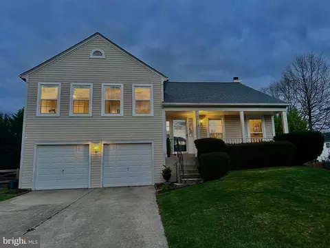 Exterior - 26 Brinks Ct, Sterling, VA 20165 photo 4 of 4