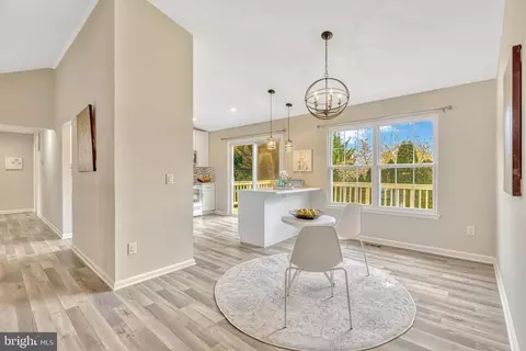 Dining - 26 Brinks Ct, Sterling, VA 20165 photo 1 of 3