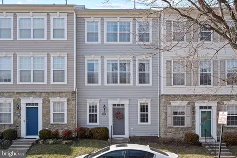 21794 Findon Ct, Ashburn, VA 20147