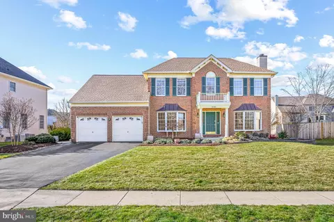 21369 Fitzgerald Dr, Ashburn, VA 20147