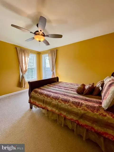 Bedroom - 22341 Pasture Rose Pl, Broadlands, VA 20148 photo 4 of 7