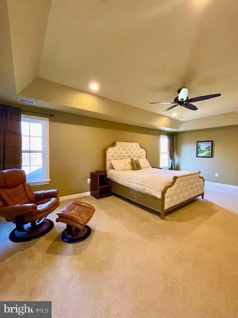 Bedroom - 22341 Pasture Rose Pl, Broadlands, VA 20148 photo 5 of 7