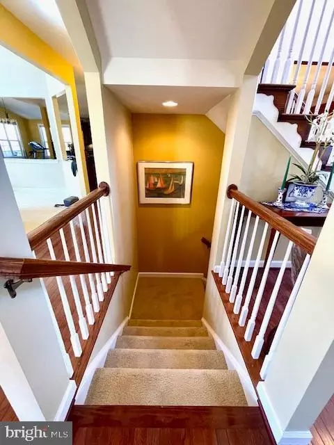 Entry Way - 22341 Pasture Rose Pl, Broadlands, VA 20148 photo 9 of 9