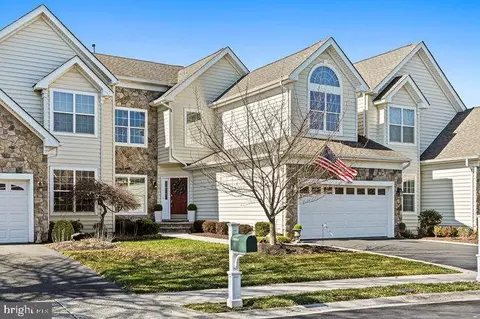 19889 Naples Lakes Ter, Ashburn, VA 20147