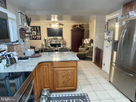 Kitchen - 1 Pheasant Run Ct, Sterling, VA 20164 photo 8 of 8