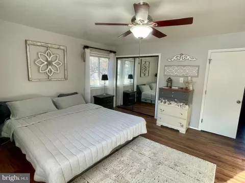 Bedroom - 1 Pheasant Run Ct, Sterling, VA 20164 photo 6 of 6