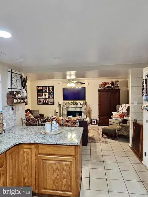 Kitchen - 1 Pheasant Run Ct, Sterling, VA 20164 photo 1 of 8
