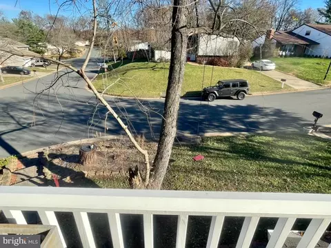 View/Area - 1 Pheasant Run Ct, Sterling, VA 20164 photo 1 of 1
