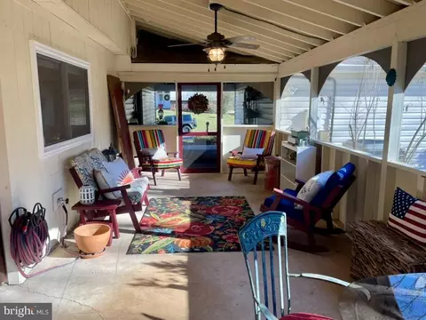 Exterior - 1 Pheasant Run Ct, Sterling, VA 20164 photo 23 of 32