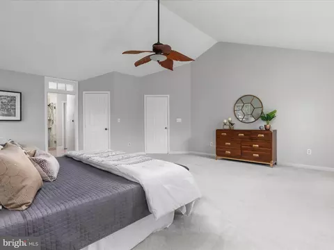 Bedroom - 20272 Rosedale Ct, Ashburn, VA 20147 photo 3 of 3